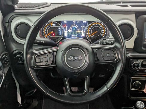 Used 2021 Jeep Wrangler Unlimited Islander image 23