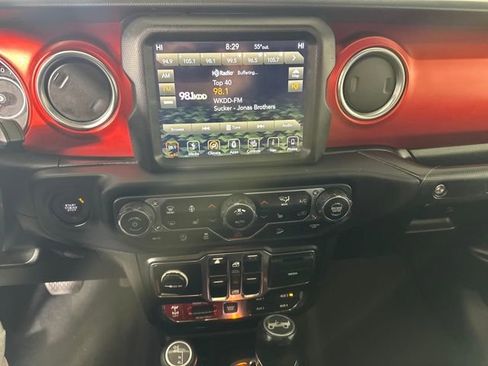 Used 2019 Jeep Wrangler Unlimited Rubicon image 21