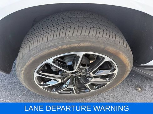 Used 2024 Chevrolet Tahoe RST w/ Luxury Package AWD/4WD image 9