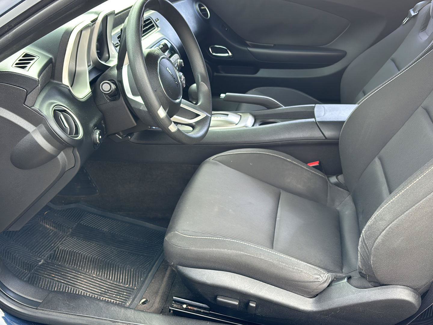 Used 2011 Chevrolet Camaro LT RWD image 13