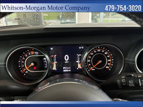 Used 2022 Jeep Wrangler Unlimited Sahara w/ Cold Weather Group AWD/4WD image 17