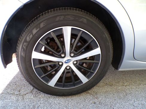 Used 2020 Subaru Impreza 2.0i Premium AWD/4WD image 21