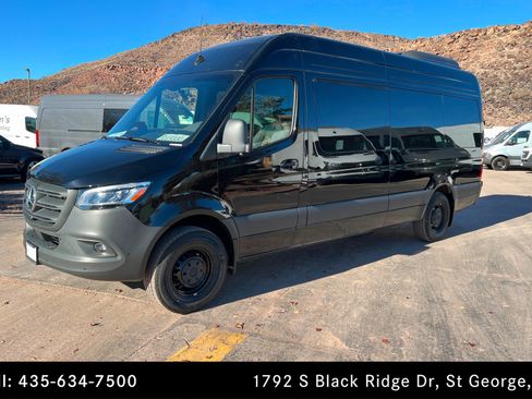 New 2026 Mercedes-Benz Sprinter 2500 image 1