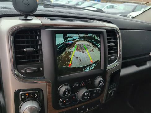 Used 2018 RAM 1500 Laramie image 5