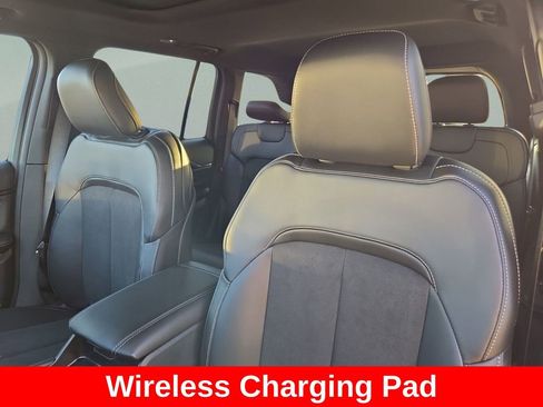 New 2025 Jeep Grand Cherokee Altitude RWD image 14