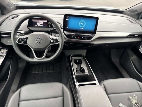 Certified 2024 Volkswagen ID.4 S image 7