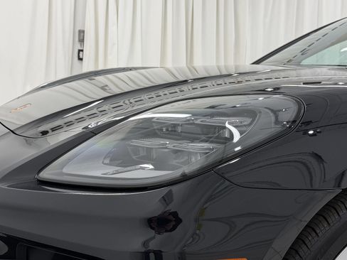 New 2026 Porsche Panamera 4 image 17
