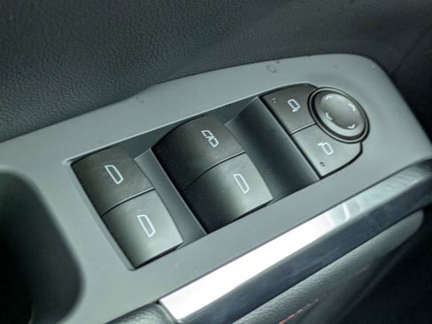 New 2026 Chevrolet Traverse Z71 w/ Driver Confidence Package AWD/4WD image 17