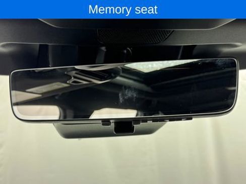 New 2026 Subaru Forester Touring AWD/4WD image 32