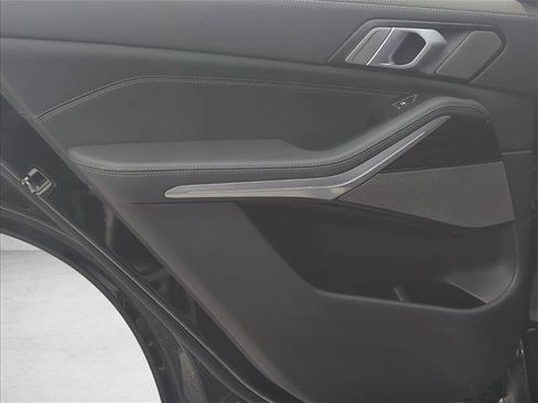 Used 2026 BMW X5 sDrive40i RWD image 24