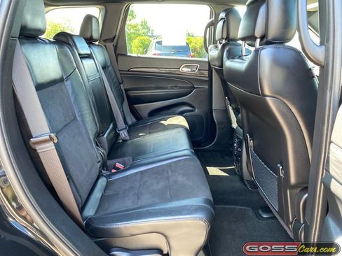 Certified 2022 Jeep Grand Cherokee Laredo X AWD/4WD image 7