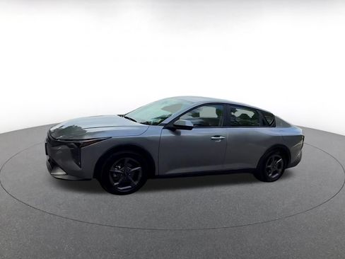 Used 2025 Kia K4 FWD image 8