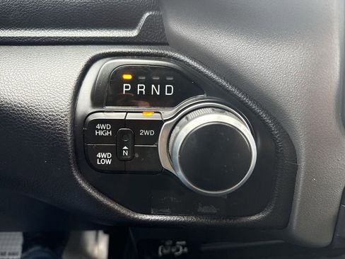 Used 2024 RAM 2500 Big Horn image 28