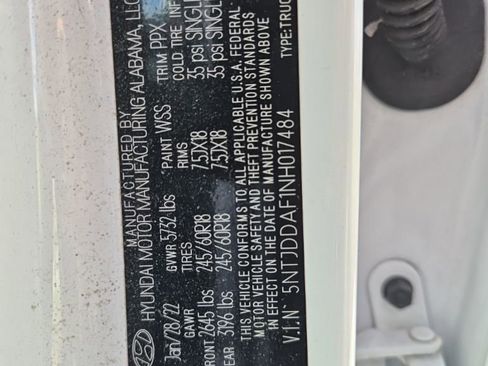 Used 2022 Hyundai Santa Cruz SEL Premium image 6