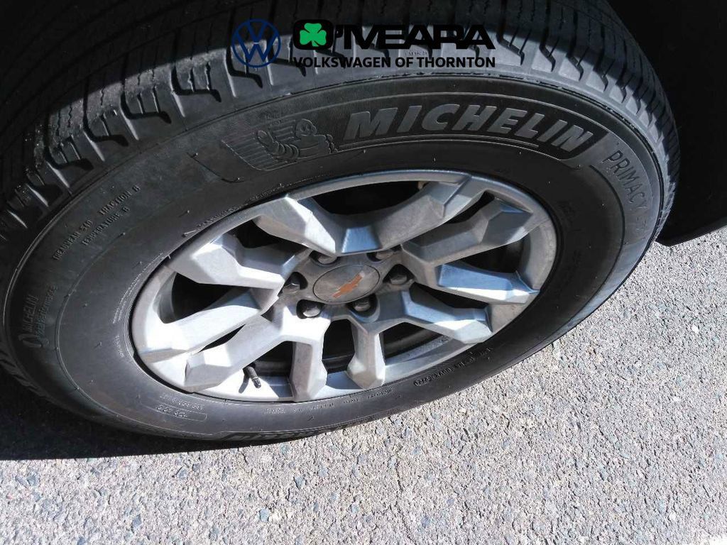 Used 2025 Chevrolet Tahoe LT AWD/4WD image 7