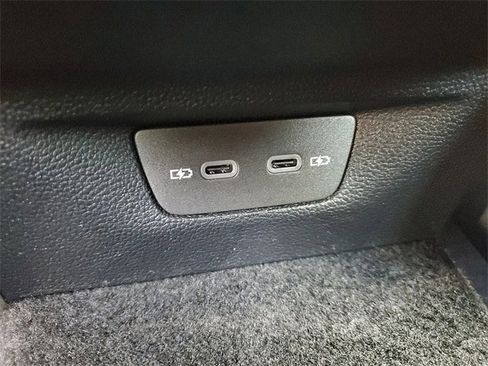 New 2026 Volkswagen GTI SE image 11