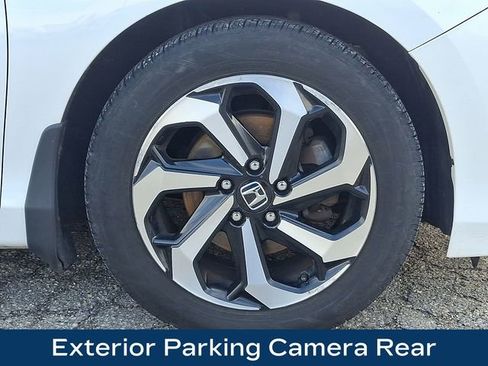 Used 2017 Honda Accord EX-L image 10