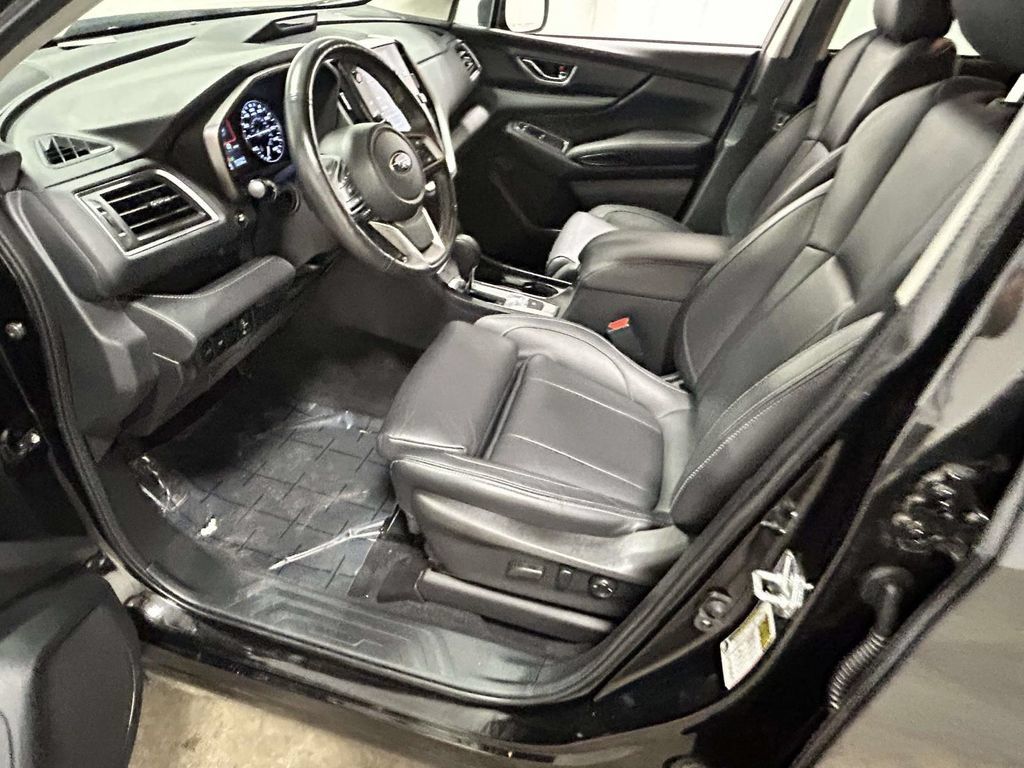 Used 2023 Subaru Ascent Limited AWD/4WD image 11