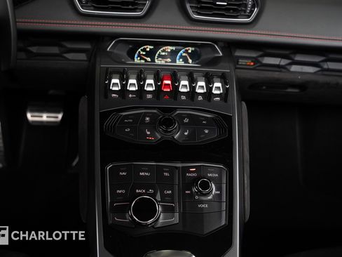 Used 2018 Lamborghini Huracan LP 580-2 image 24