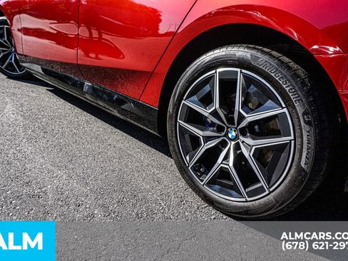 Used 2025 BMW i5 eDrive40i w/ M Sport Package image 17