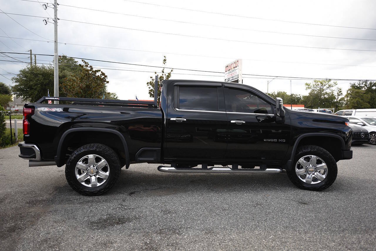 Used 2022 Chevrolet Silverado 2500 LTZ w/ LTZ Convenience Package AWD/4WD image 8