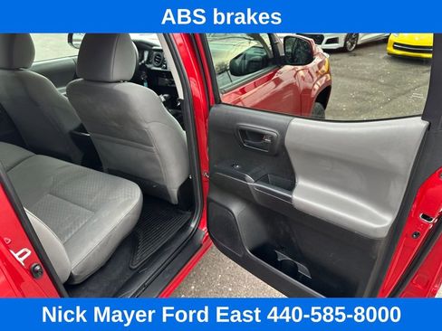 Used 2022 Toyota Tacoma SR5 image 14