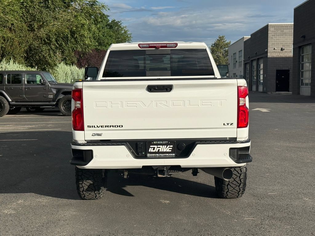 Used 2024 Chevrolet Silverado 3500 LTZ w/ LTZ Plus Package AWD/4WD image 11