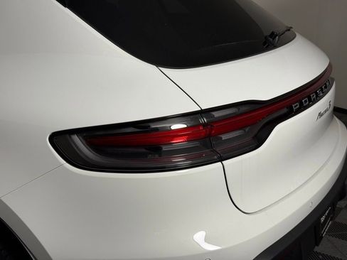 New 2025 Porsche Macan S image 16