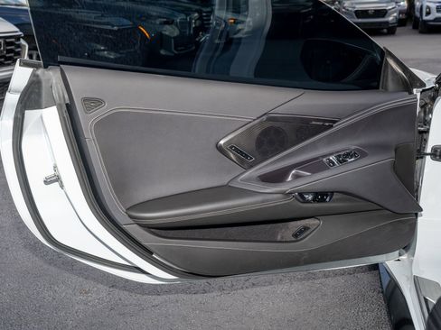Used 2023 Chevrolet Corvette Stingray Preferred Cpe w/ Stealth Interior Trim Package image 10