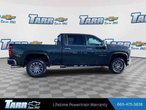 New 2026 Chevrolet Silverado 2500 LTZ w/ LTZ Convenience Package AWD/4WD image 9