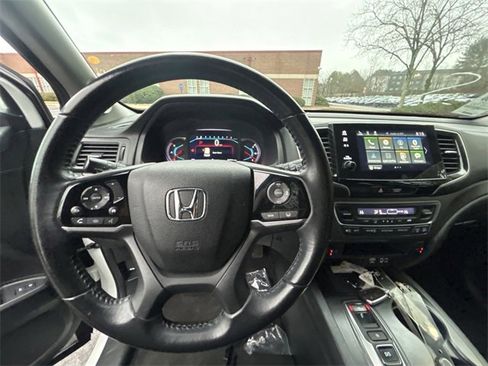 Used 2021 Honda Pilot Special Edition image 9