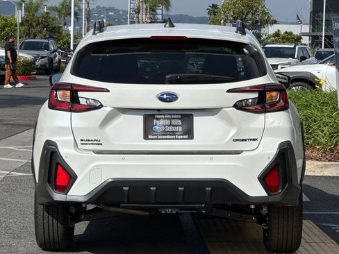 Used 2026 Subaru Crosstrek 2.5i Limited w/ Crosstrek Mirror Package AWD/4WD image 5
