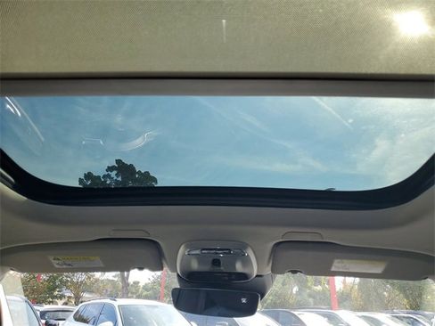 Used 2020 Volvo XC60 T5 Momentum image 19