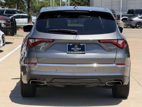 Used 2023 Acura MDX FWD w/ Technology Package image 5