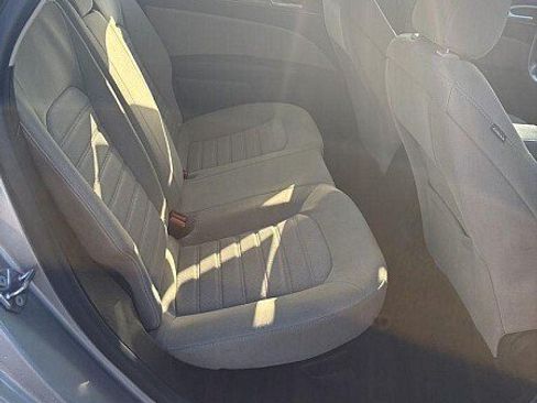Used 2020 Ford Fusion S FWD image 10