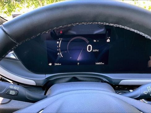 Used 2025 Buick Envista Avenir FWD image 21