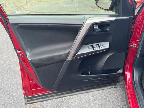 Used 2018 Toyota RAV4 LE w/ All Weather Liner Package image 13