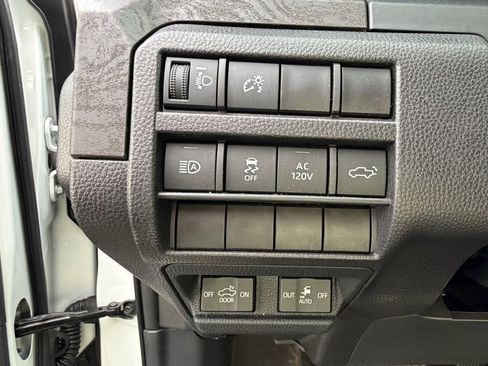 Used 2024 Toyota Tacoma Limited image 16