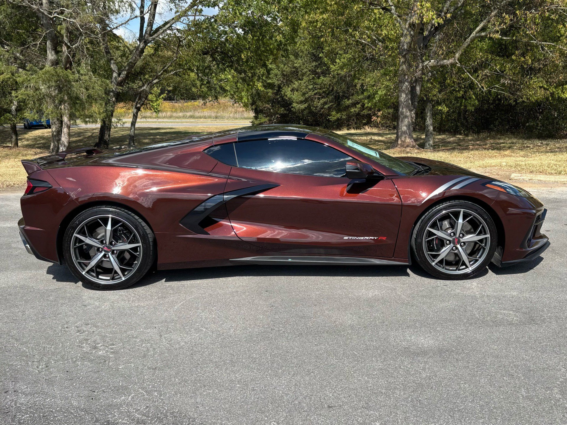 Used 2022 Chevrolet Corvette Stingray Preferred Cpe w/ Z51 Performance Package RWD image 7