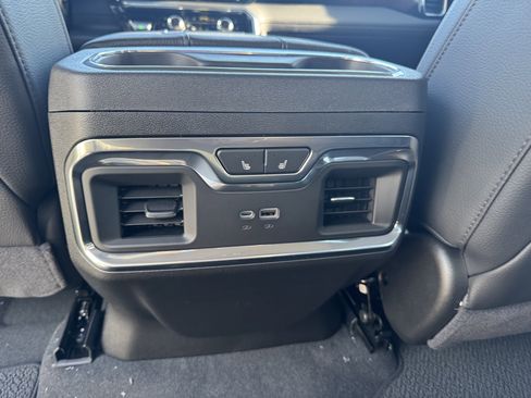 New 2026 GMC Sierra 2500 Denali w/ Denali Reserve Package image 8