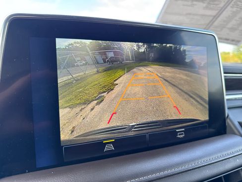 Used 2023 Chevrolet Tahoe LT image 24