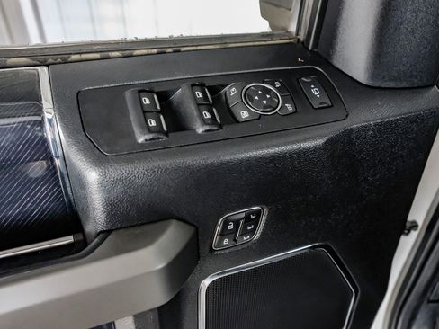 Used 2021 Ford F450 Platinum w/ FX4 Off-Road Package image 44