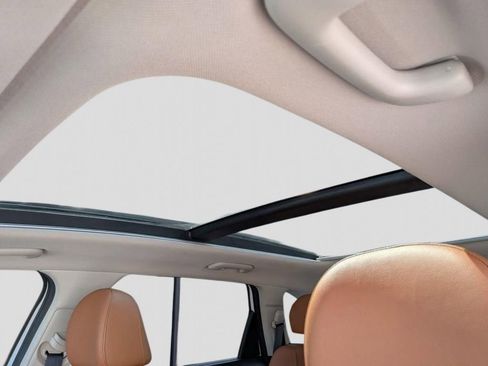 Certified 2023 Kia Sorento SX Prestige AWD/4WD image 25