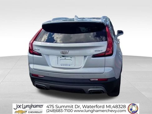 Certified 2019 Cadillac XT4 Premium Luxury FWD image 8