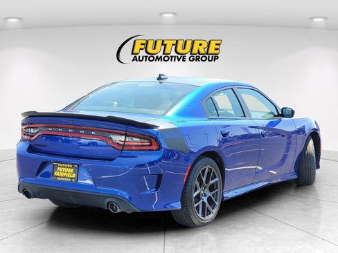 Used 2018 Dodge Charger R/T RWD image 7