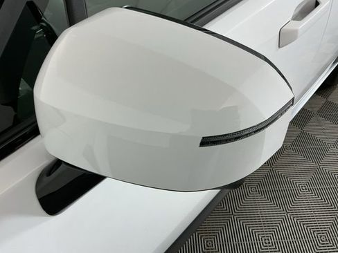 Used 2025 Hyundai Santa Fe Calligraphy image 12