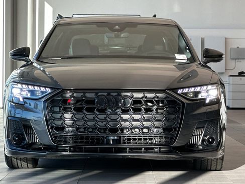 Used 2023 Audi S8 w/ S8 Comfort Plus Package image 9