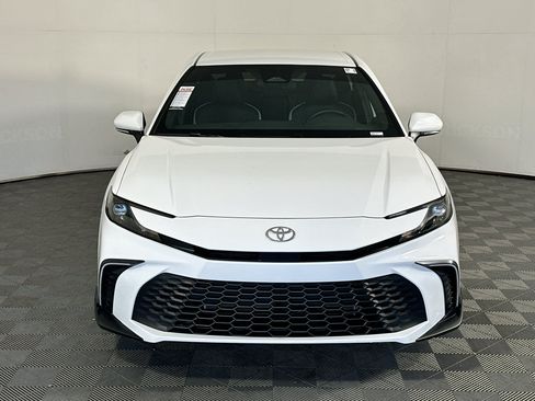 Certified 2026 Toyota Camry SE FWD image 8