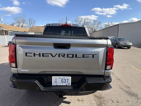 Used 2024 Chevrolet Colorado Trail Boss w/ Technology Package AWD/4WD image 4