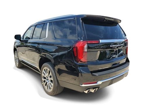 New 2026 GMC Yukon Denali w/ Denali Reserve Package AWD/4WD image 4